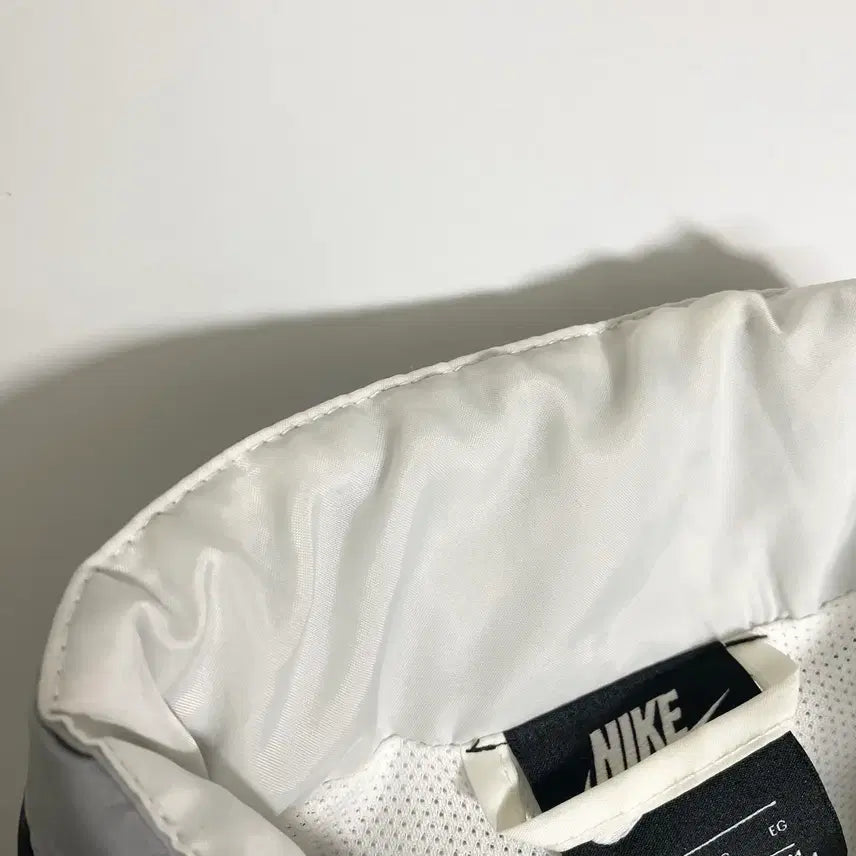 [SOLD OUT] 나이키 바람막이 자켓 XL