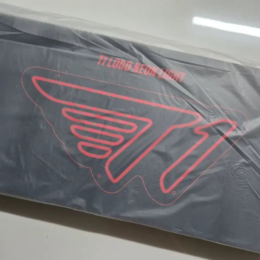 [BUNJANG] T1 Logo Neon Sign / 티원 로고 네온 사인 미개봉