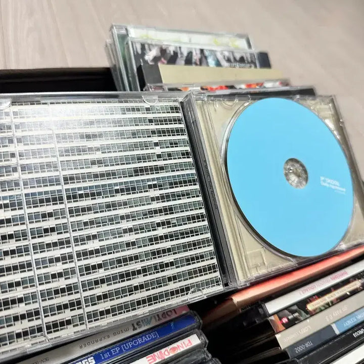 [BUNJANG] Pchool Daily Apartment Album CD / 피스쿨 Cd