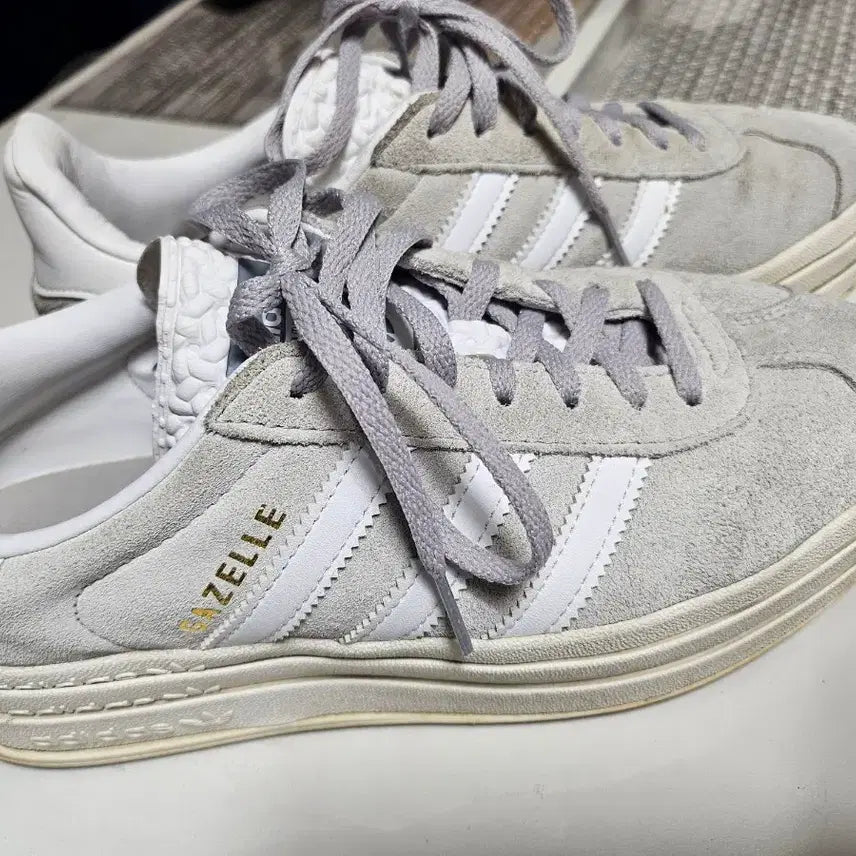 [BUNJANG] Adidas Gazelle Bold Suede Sneakers Grey / 정품) 아디다스 가젤 볼드 스웨이드 운동화 그레이