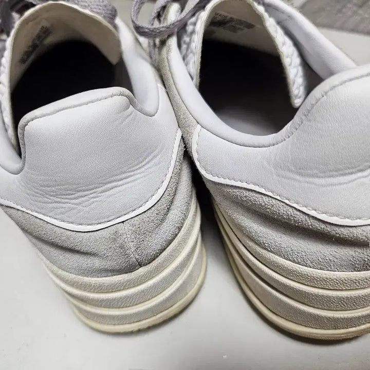[BUNJANG] Adidas Gazelle Bold Suede Sneakers Grey / 정품) 아디다스 가젤 볼드 스웨이드 운동화 그레이
