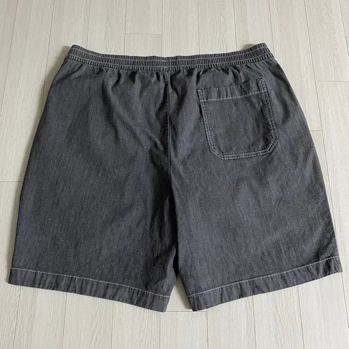 [SOLD OUT] UNIQLO SHORTS 4XL