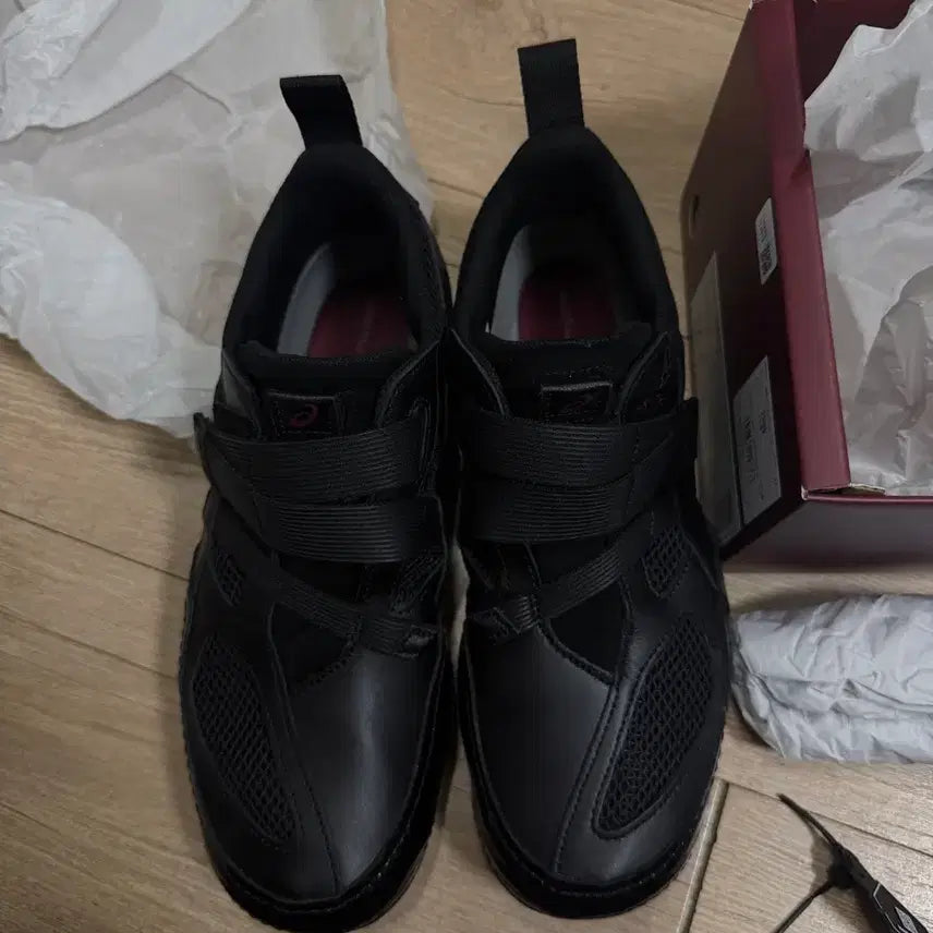 [SOLD OUT] 아식스x이세이미야케 265