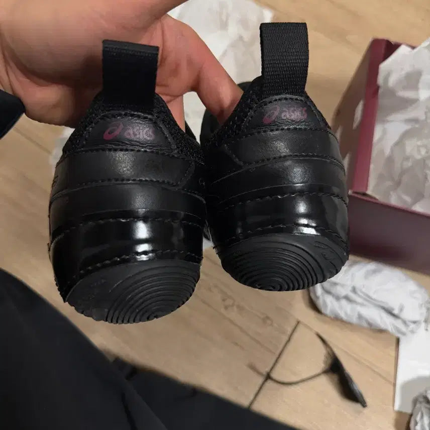 [SOLD OUT] 아식스x이세이미야케 265