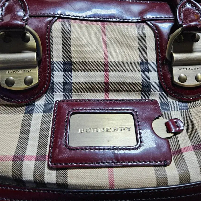 [BUNJANG] Burberry House Check Patent Trim Boston Bag / 버버리 하우스체크 페이턴트 트림 토트백 볼링백 보스턴백