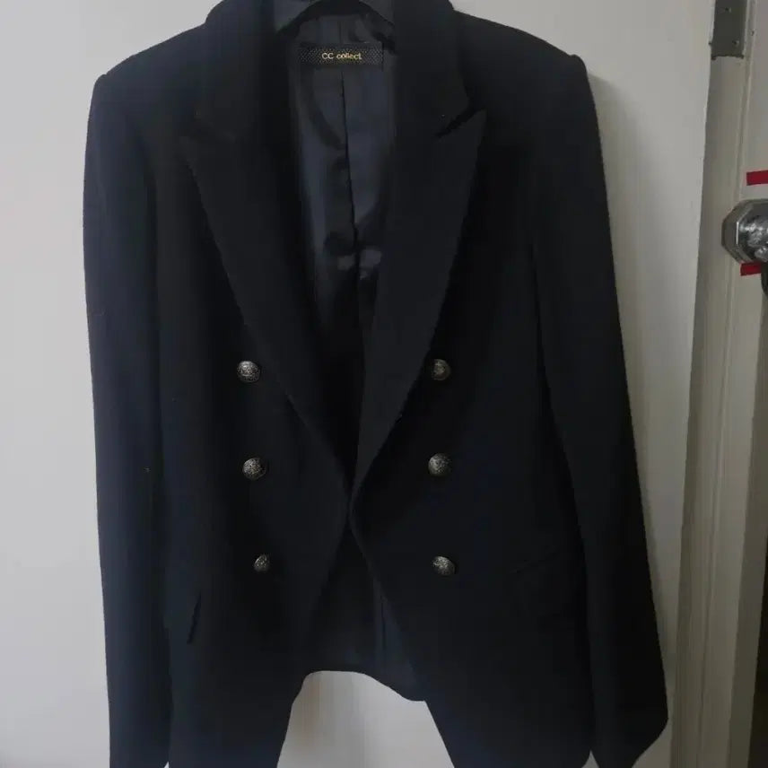 [BUNJANG] CC Collect Black Double Button Jacket / CC collect 블랙 더블 버튼 자켓(85-94-160)
