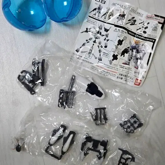 [BUNJANG] Unknown Gundam Gacha Figure / 이름모를 건담 가챠