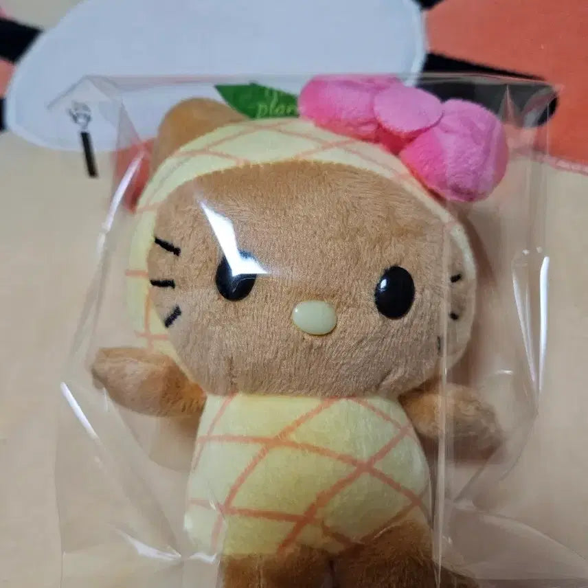 [BUNJANG] Pineapple Kitty Hawaii Plush / 파인애플키티.하와이