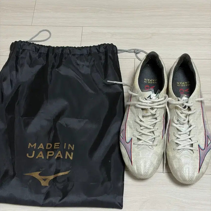 [BUNJANG] Mizuno Alpha Japan MD Soccer Cleats / 미즈노 알파 재팬 md