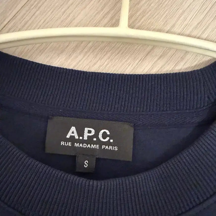 [BUNJANG] A.P.C. Navy Short Sleeve Sweatshirt / A.P.C. 반팔 맨투맨 네이비