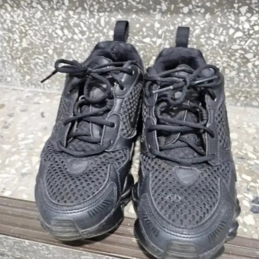 [BUNJANG] Nike TL Shox Triple Black Sneakers / 정품 나이키 TL샥스 트리플블랙 운동화 급처분!!!!