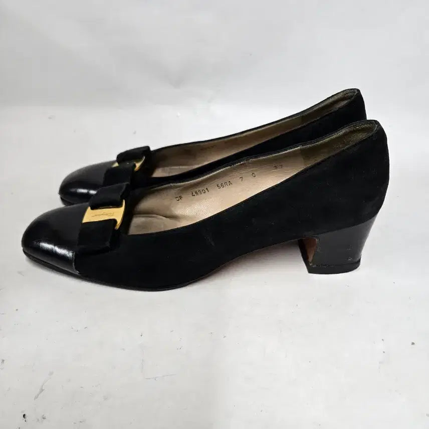 [BUNJANG] Salvatore Ferragamo Black Suede Pumps / 페라가모 블랙 스웨이드 펌프스힐 7C 235~240mm