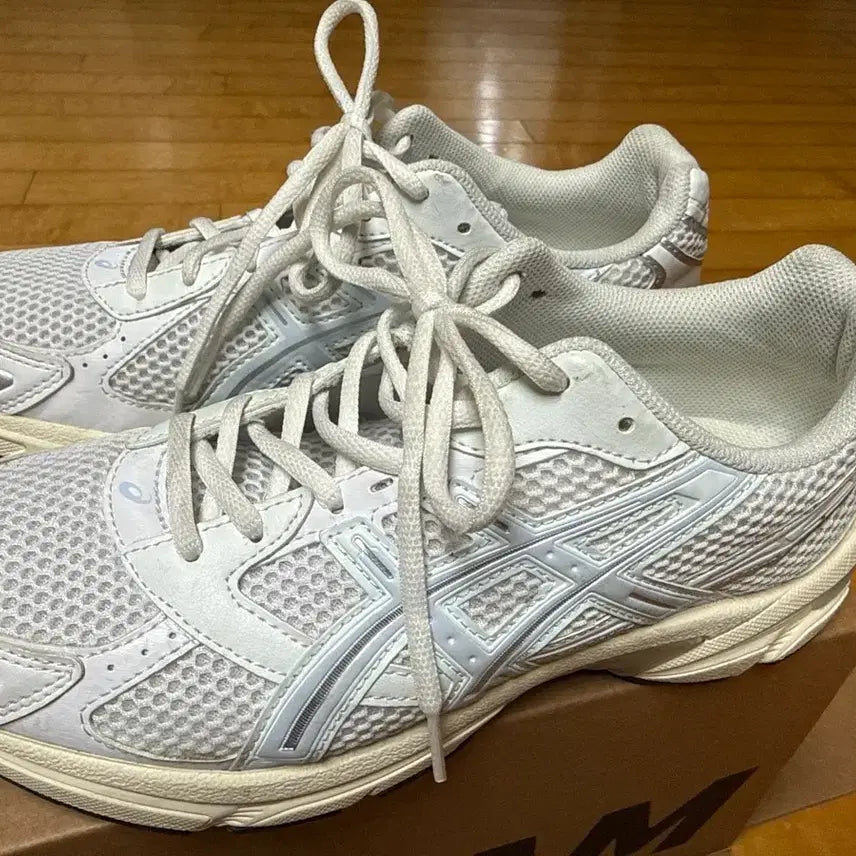 [SOLD OUT] (w260)아식스 젤 1130 화이트 블루 페이디드