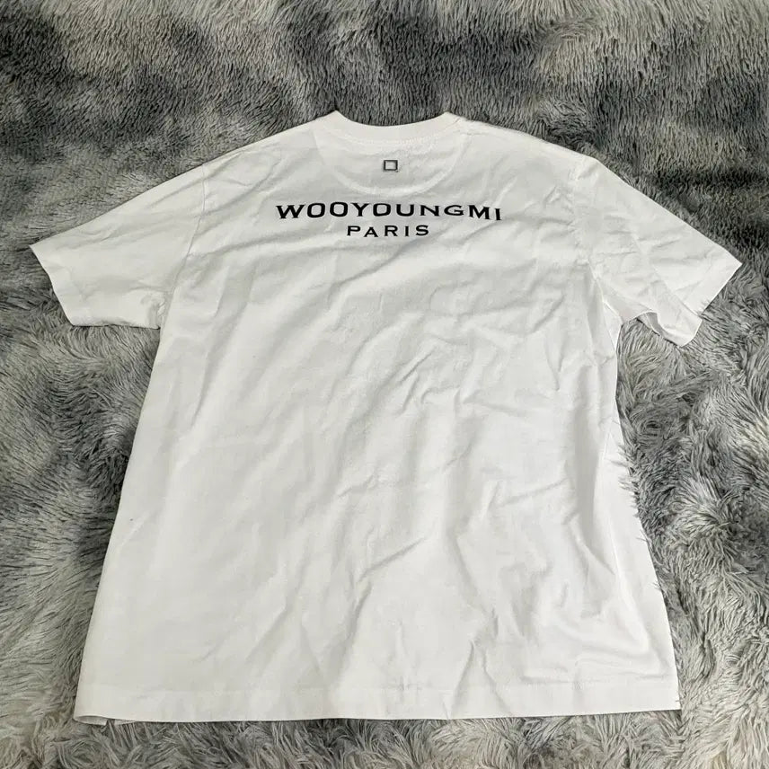 [BUNJANG] Wooyoungmi Back Logo Short Sleeve T-Shirt White 25FW / [50,새상품] 우영미 백로고 반팔 25FW 화이트