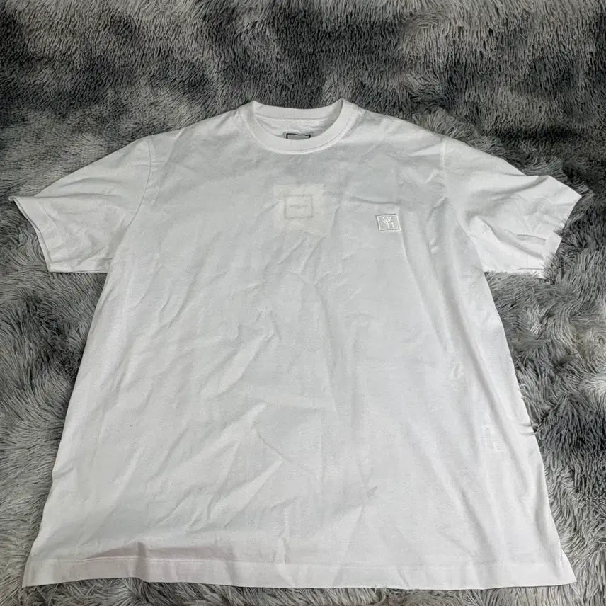 [BUNJANG] Wooyoungmi Back Logo Short Sleeve T-Shirt White 25FW / [50,새상품] 우영미 백로고 반팔 25FW 화이트
