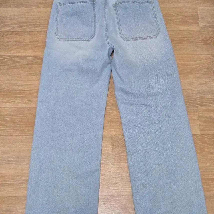 [BUNJANG] Solid Homme Wide Light Wash Denim Jeans / 솔리드옴므 와이드 연청 데님 48