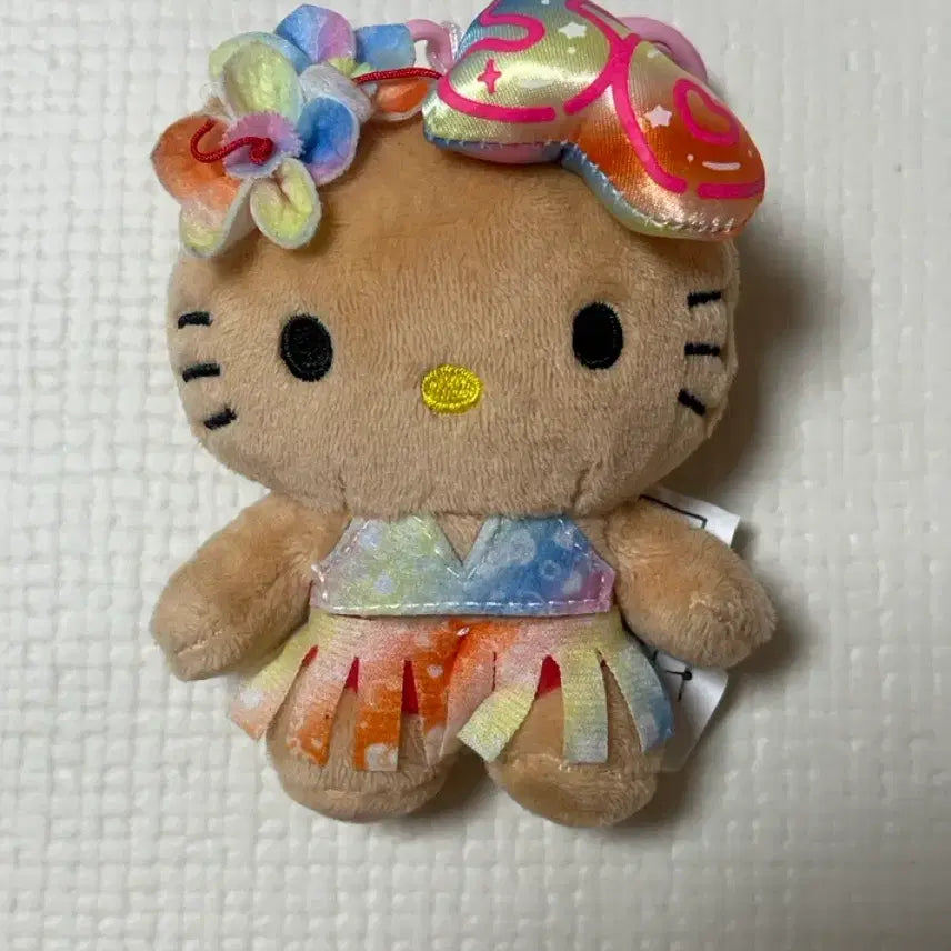 [BUNJANG] Hello Kitty 50th Anniversary Tanning Keychain / 태닝키티 50주년 키링