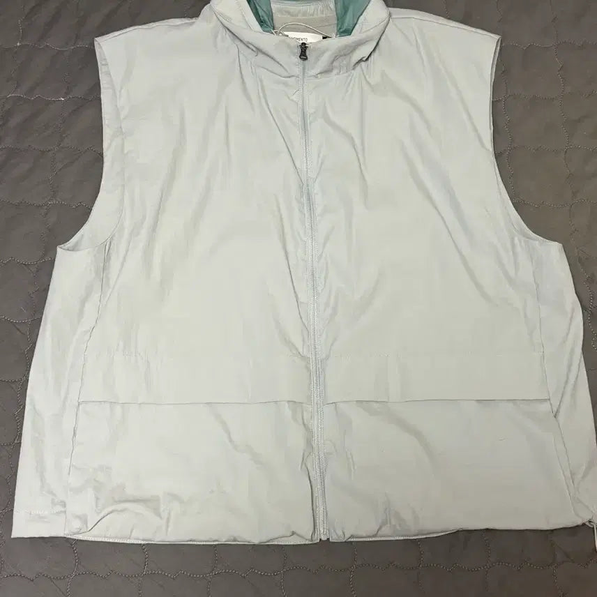 [BUNJANG] Amomento Mint Grey Vest Large / 아모멘토 민트그레이 베스트 라지