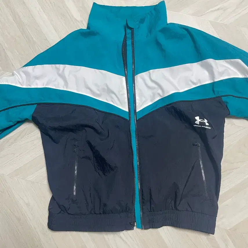[BUNJANG] Under Armour Ahn Su-ho Windbreaker (M) / 언더아머 약한영웅 안수호 바람막이 M