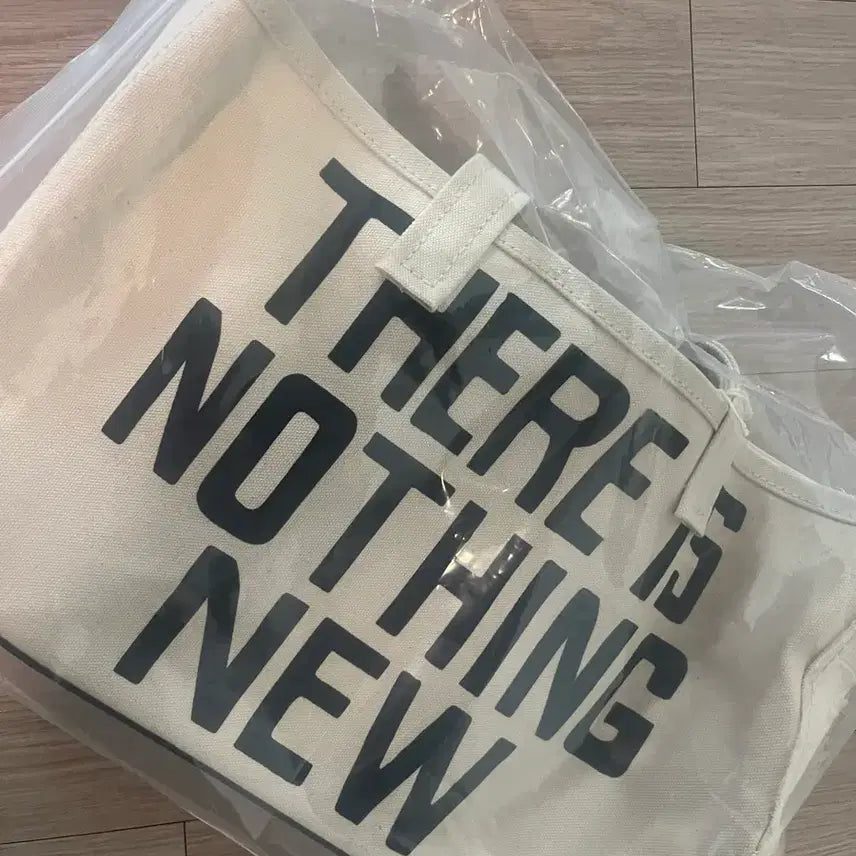 [BUNJANG] Collect Pieces Tote Bag Sealed New Product / 컬렉트피시스 토트백 미개봉 새상품