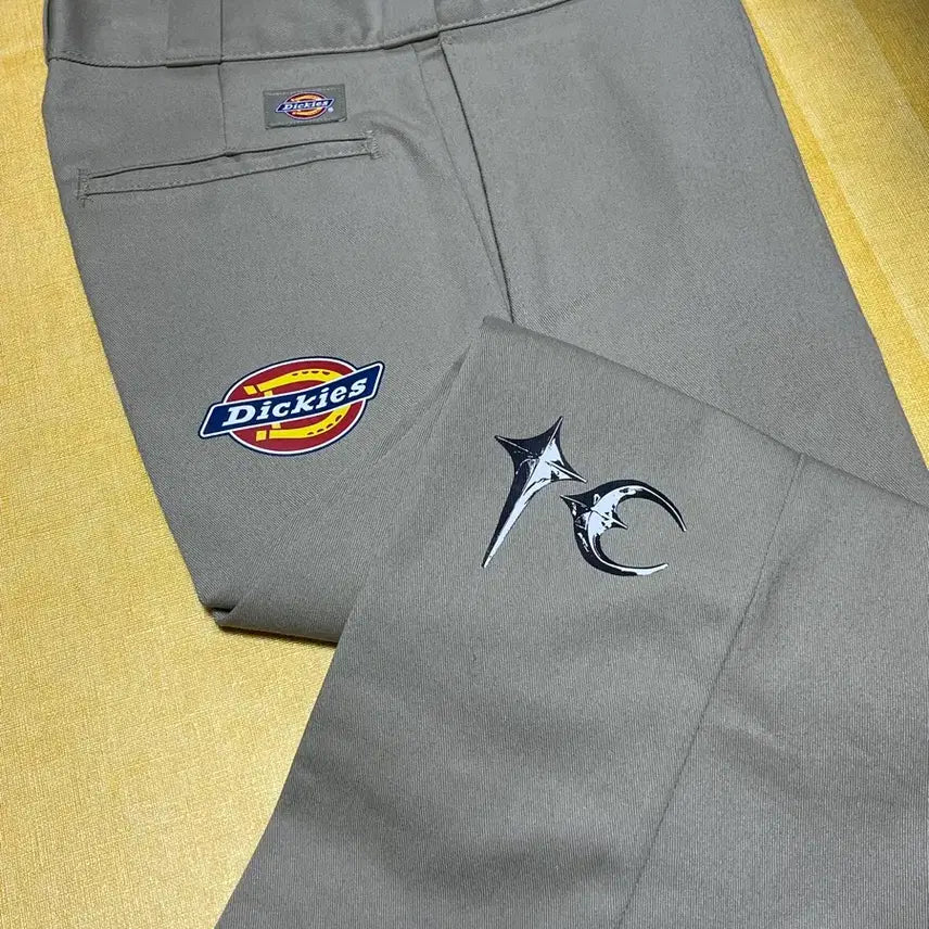 [BUNJANG] Dickies x Thug Club Collaboration Cotton Pants (Size 31) / 디키즈 떠그클럽 콜라보 팬츠 31