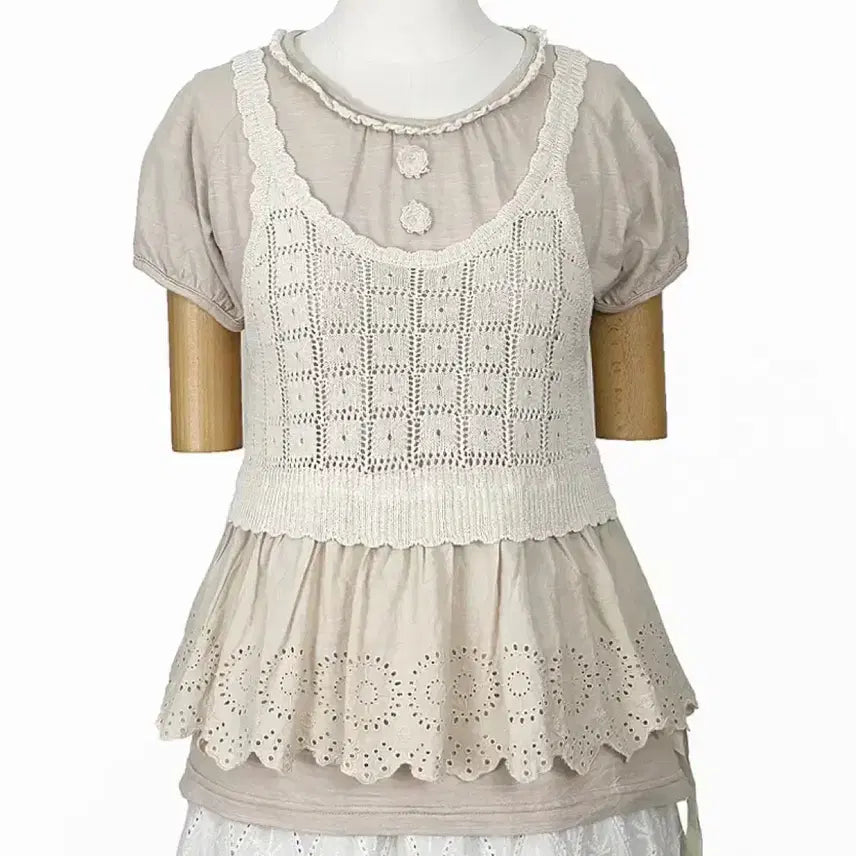 [BUNJANG] Vintage Punch Needle Lace Knit Tank Top - Light Beige / 일본빈티지 뜨개펀칭자수레이스니트나시라이트베이지 모리걸하구미룩갸루y2k히피