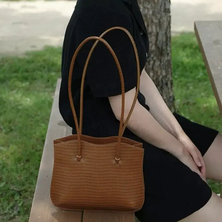 [BUNJANG] At My Fingertips Posy Bag Lizard Tan / 앳마이핑거팁 포지백 리자드 탄 (Posy Bag Lizard Tan)