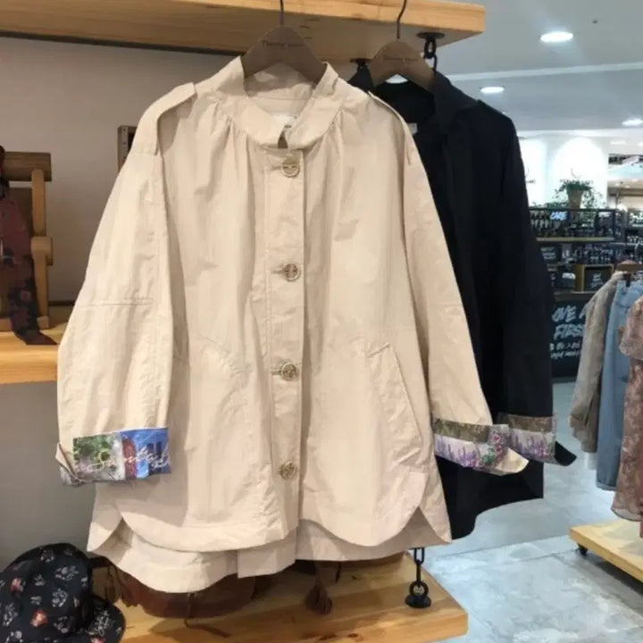 [BUNJANG] Thursday Island Colorblock Print Short Trench Jacket / 새옷 M 배색프린트 소매 숏 점퍼 홀겹 트렌치 자켓 써스데이아일랜드