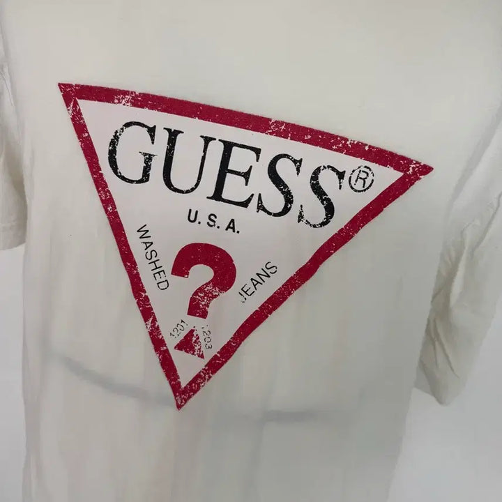 [BUNJANG] Guess Triangles Logo Short Sleeve T-Shirt White / 게스 삼각 로고 반팔 티셔츠 화이트