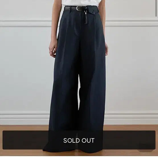 [BUNJANG] Noir de Poume Wide Chino Pants Navy (Size 38) / 노이어포우먼 와이드 치노팬츠 네이비(38사이즈)