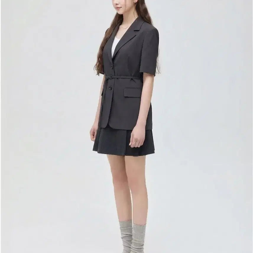 [SOLD OUT] 로엠 올데이 린넨라이크 반팔 자켓 차콜 S