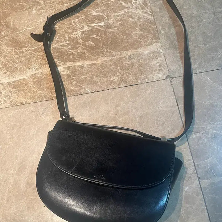 [BUNJANG] A.P.C. Geneva Leather Handbag Shoulder Bag / Apc 제네바 핸드백 숄더백