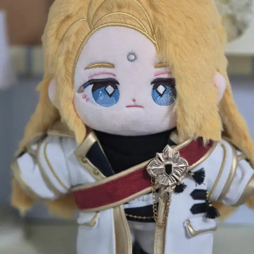 [BUNJANG] Final Fantasy XIV General Raubahn Outerwear + Zenos 20cm Plush / 파이널판타지14 야전사령관 외투+ 제노스 20cm 20깅 파판14