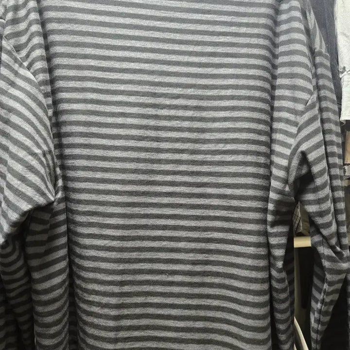 [BUNJANG] Hatching Room Striped Long Sleeve T-shirt / [4] 해칭룸 스트라이프 긴팔 티셔츠