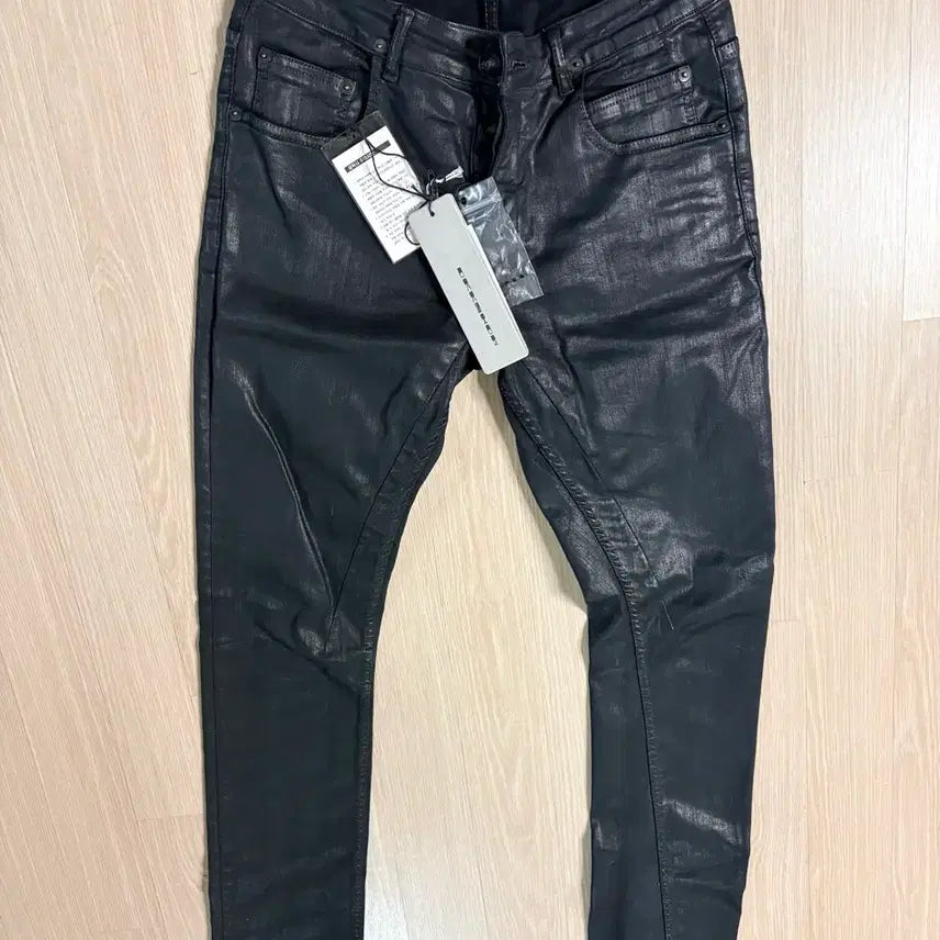 [BUNJANG] Rick Owens 17SS Detroit Cut Coated Jeans Black / 릭오웬스 17ss 디트로이드컷 코팅진