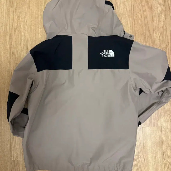 [SOLD OUT] 노스페이스 1990 마운틴 바람막이 L사이즈