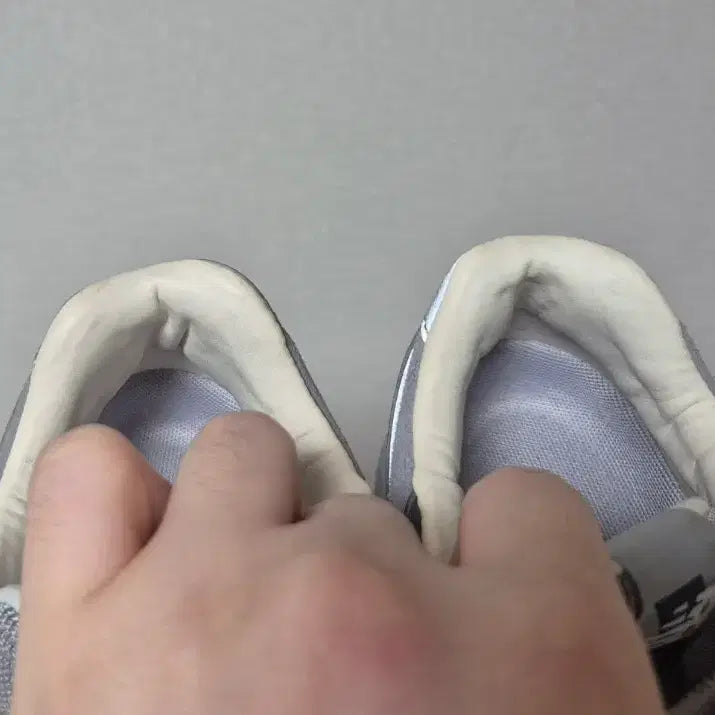 [BUNJANG] New Balance 99 Sneakers / 뉴발란스 운동화 99