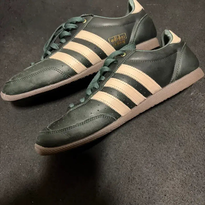[BUNJANG] Adidas Japan Mineral Green Crystal Sand - Sandals / 아디다스 재팬 미네랄 그린 크리스탈 샌드 270
