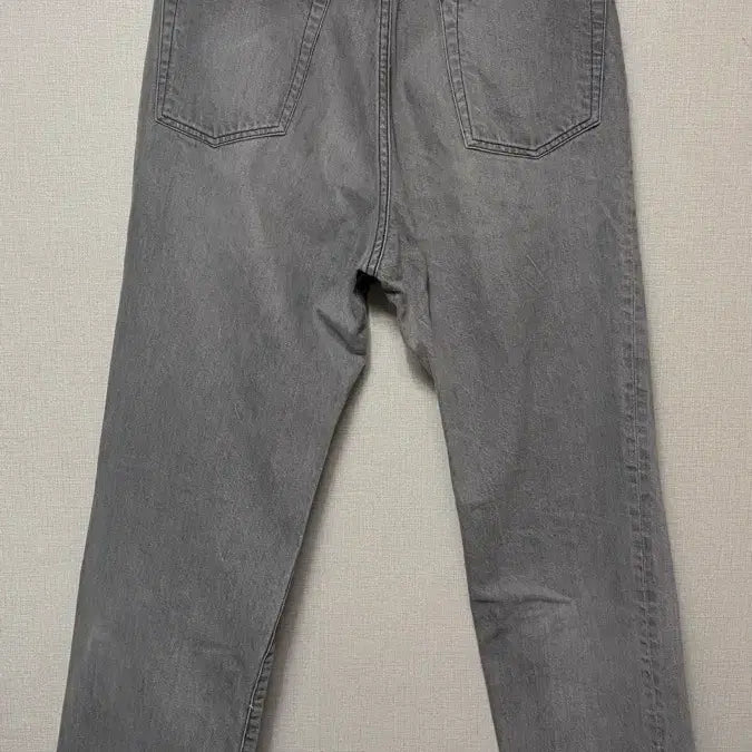 [BUNJANG] Kaptain Sunshine Grey Washed Skate Shoecut Denim Pants (Size 30) / 캡틴선샤인 그레이 워싱 스케이트 슈컷 데님 30사이즈