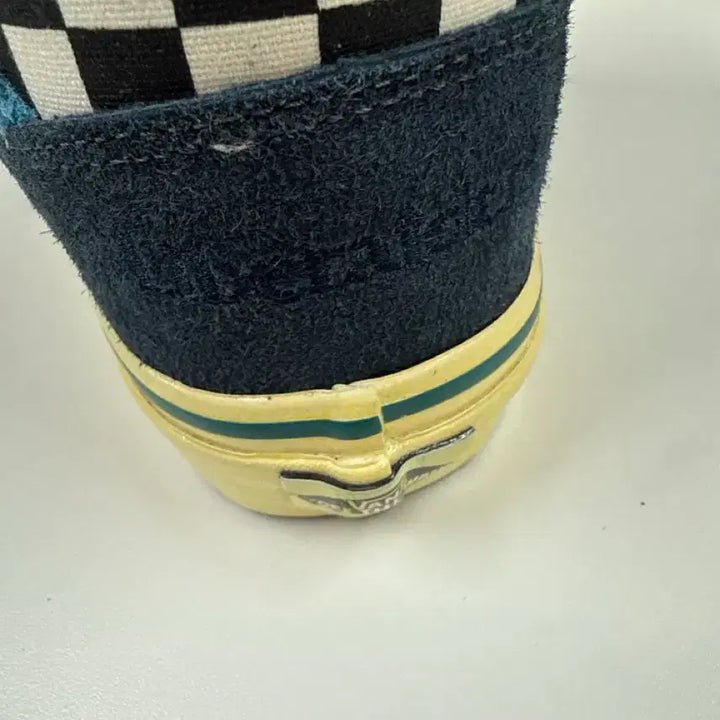 [BUNJANG] Vans Half Cab Black Yellow Checkerboard Sneakers / 반스 하프캡 블랙 옐로우 체커보드 스니커즈