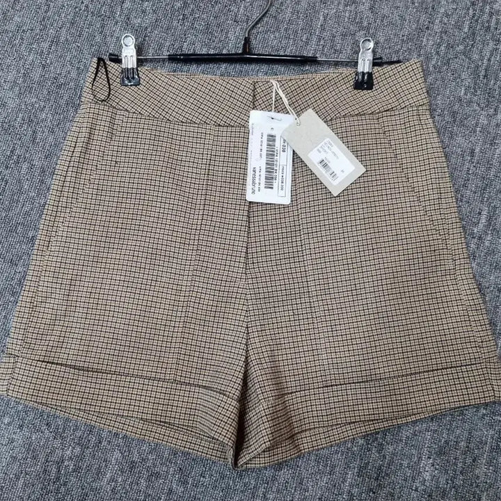 [SOLD OUT] vanessabruno 체크 반바지