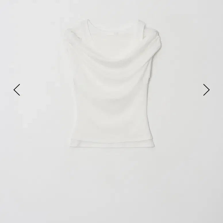 [SOLD OUT] 샵리즈 Rosy layered tee 아이보리