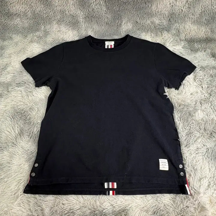 [BUNJANG] Thom Browne Back Stripe Short Sleeve T-Shirt Navy Size 2 / 톰브라운 백삼선 반팔 네이비 2사이즈