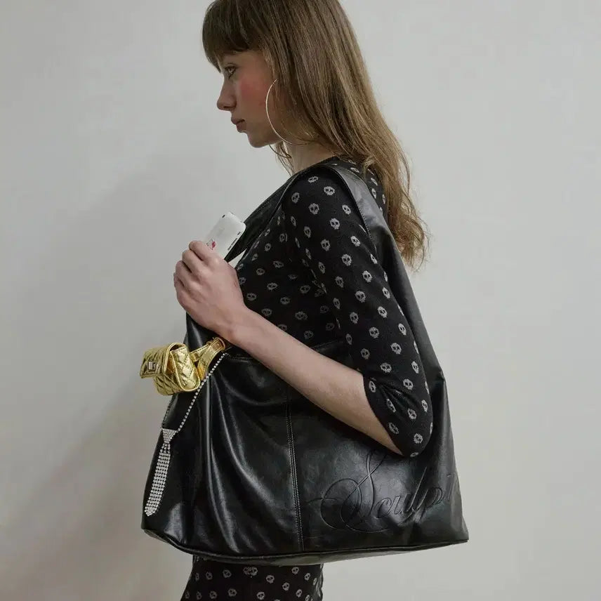 [BUNJANG] Sculptor Leather Hobo Bag Black / 스컬프터 호보백 레더 블랙