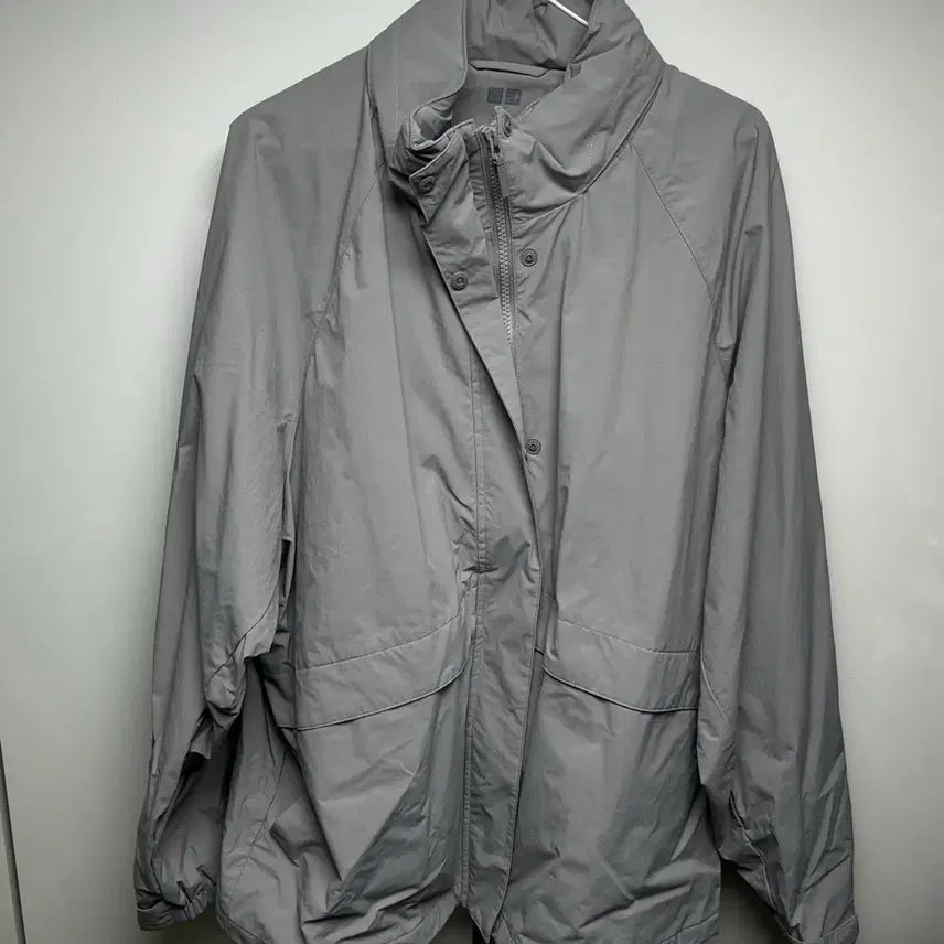 [BUNJANG] Uniqlo Windblock Stand Blouson Grey 2XL / 유니클로 바람막이 윈드블럭스탠드블루종 회색2XL