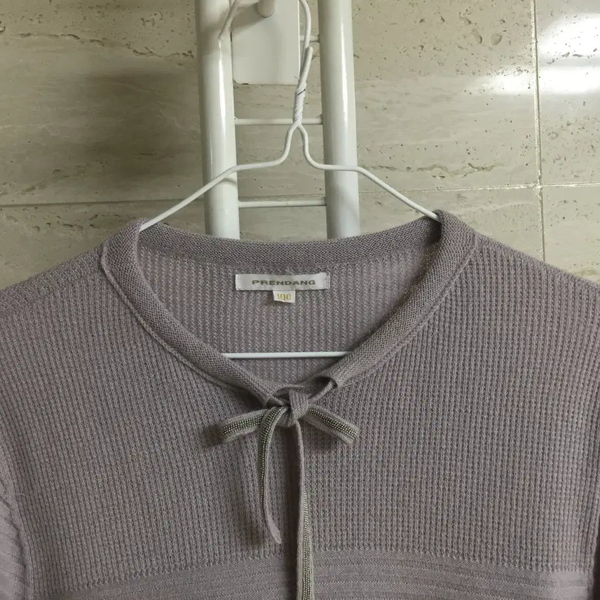 [BUNJANG] Preen Ribbon Wool Knit Sweater / 쁘렝땅 리본 울 니트 100