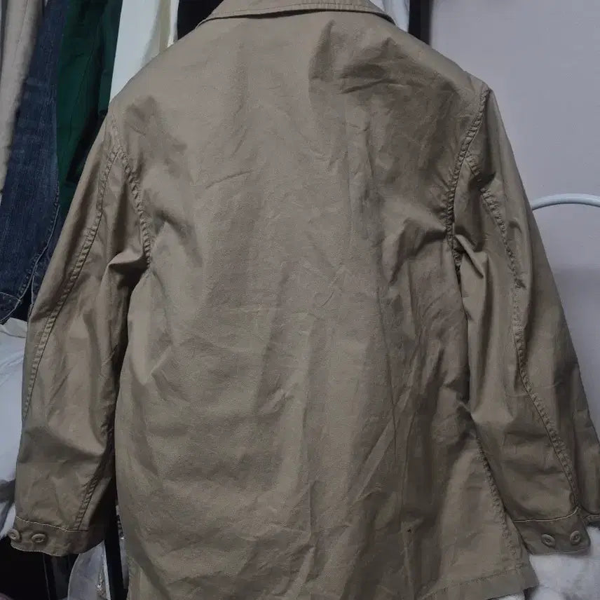 [SOLD OUT] 무신사 스탠다드 베이지 퍼티그 자켓 M95