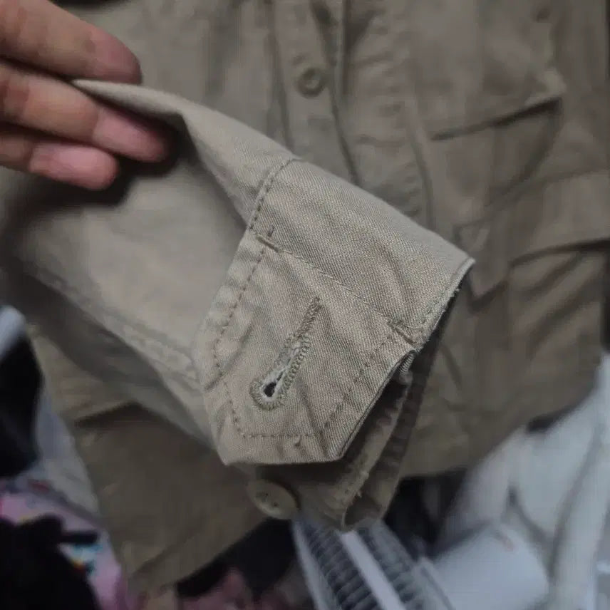 [SOLD OUT] 무신사 스탠다드 베이지 퍼티그 자켓 M95