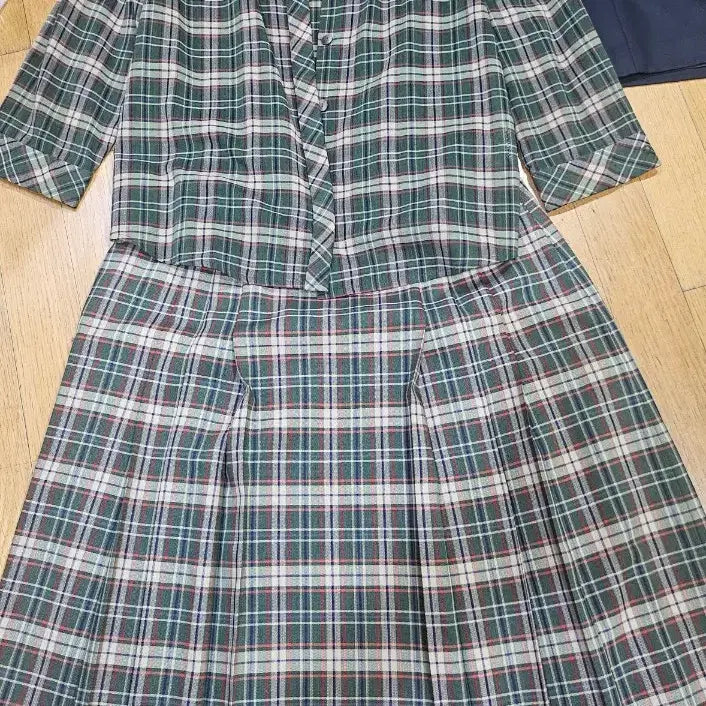 [BUNJANG] Park Hang-chi Green Suit Set / 루치아노최 여름정장