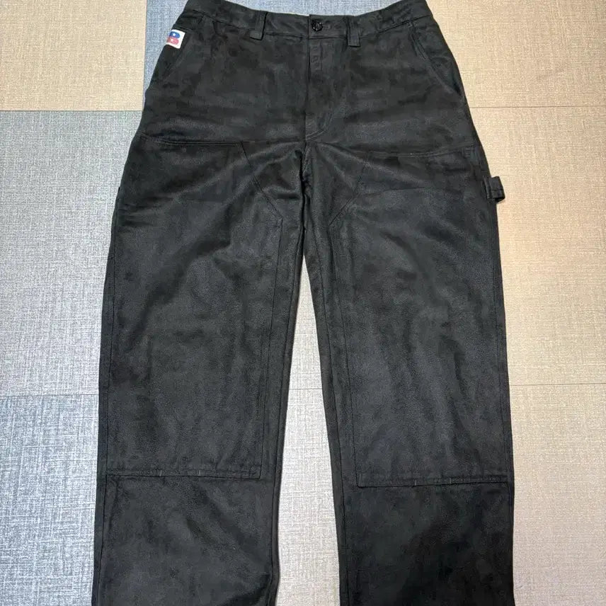 [BUNJANG] Birthday Suit Suede Double Knee Carpenter Charcoal Pants / 벌스데이수트 스웨이드 더블니 카펜터 차콜